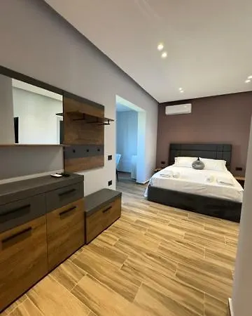 55 Appartamento Tirana